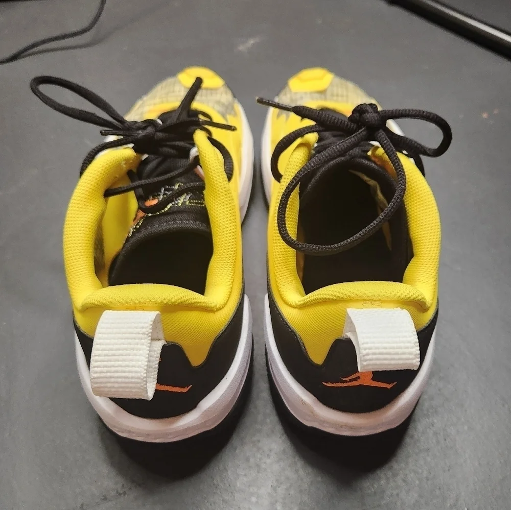 Nike Jordan 1 Take 4 PF Basketball Shoes Tour Yellow Men's Size 10